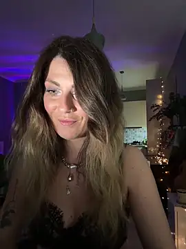 Snapshot of Rita_Tease chatting on 05/17/26, 06:15 Rita Tease online show from 05/17/26, 06:15