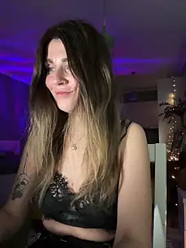 Snapshot of Rita_Tease chatting on 06/11/26, 07:01 Rita Tease online show from 06/11/26, 07:01