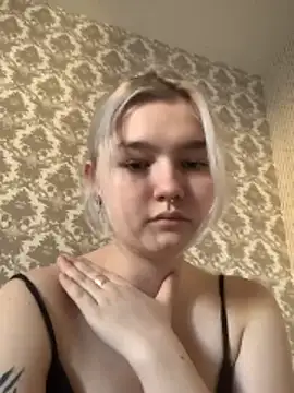 KimCarr online show from 04/05/26, 01:41