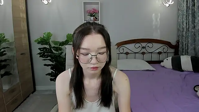 syuri sun online show from 06/27/26, 04:34