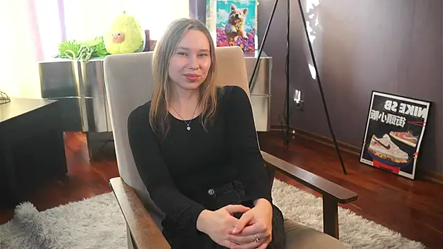 MathaConnie online show from 04/06/26, 04:46