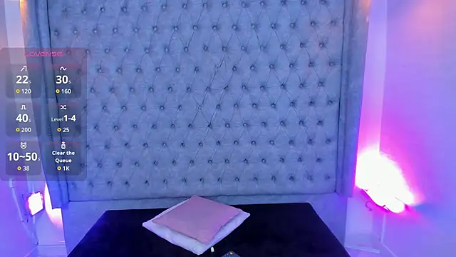 Gyal Smith online show from 05/22/26, 03:35
