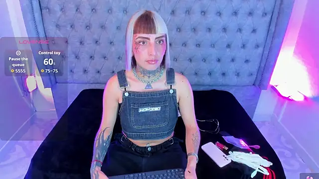 Snapshot of Gyal_Smith chatting on 07/16/26, 12:49 Gyal Smith online show from 07/16/26, 12:49