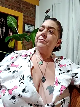 Snapshot of relaxnamaste chatting on 06/17/26, 04:48 relaxnamaste online show from 06/17/26, 04:48