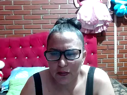 kristalmarelyn online show from 05/30/26, 07:38