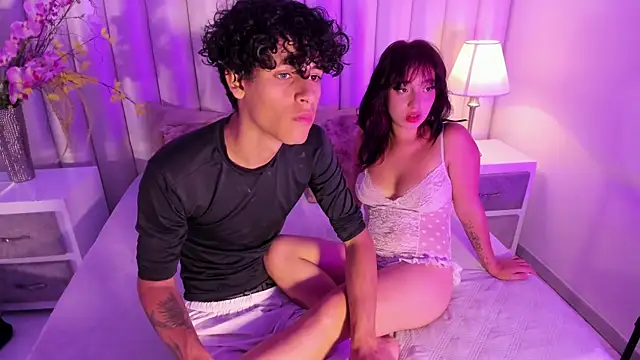 MiaAndFelim online show from 04/07/26, 01:55