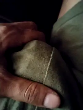 Snapshot of Daddy_004__ chatting on 04/02/26, 08:12 Daddy 004 online show from 04/02/26, 08:12