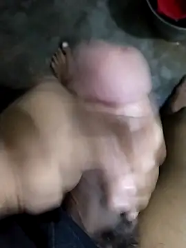 Snapshot of Daddy_004__ chatting on 04/05/26, 04:20 Daddy 004 online show from 04/05/26, 04:20