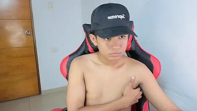 darknigthx online show from 04/09/26, 04:01