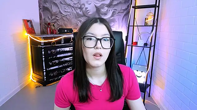 JennyGibson online show from 06/19/26, 05:12