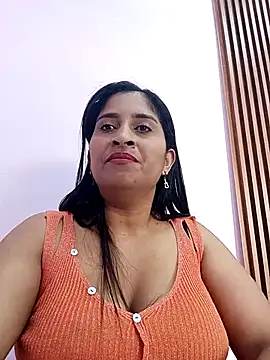 SofiaMendez1  online show from 04/25/26, 01:41