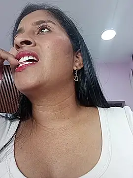SofiaMendez1  online show from 04/28/26, 03:06