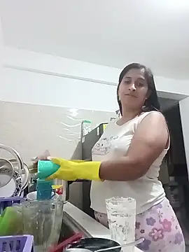 SofiaMendez1  online show from 05/15/26, 02:18