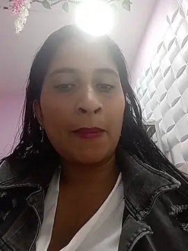 SofiaMendez1  online show from 05/23/26, 04:11