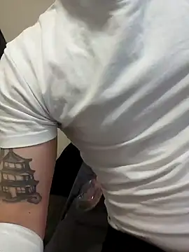 Daniel94699 online show from 04/02/26, 10:24