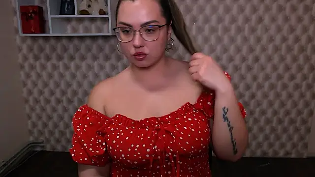 AminaSoul  online show from 04/10/26, 07:46