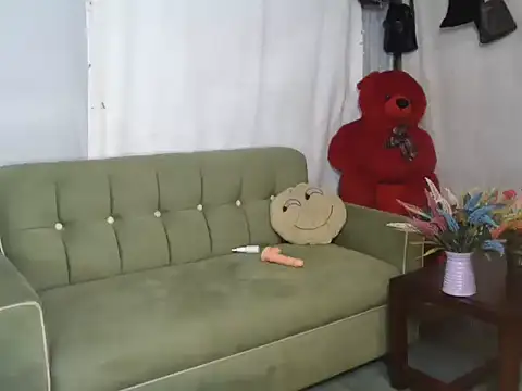 Snapshot of Martha4you chatting on 04/12/26, 11:43 Martha4you online show from 04/12/26, 11:43