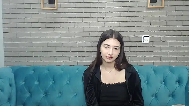 Snapshot of RebeccaMosc chatting on 04/03/26, 07:28 RebeccaMosc online show from 04/03/26, 07:28