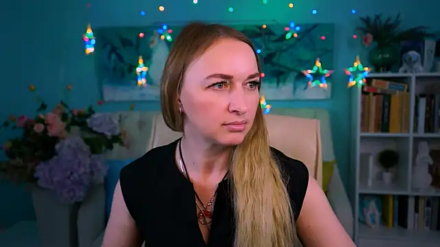 MiaHarrison  online show from 04/04/26, 09:07