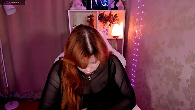 Lizzie sun online show from 04/27/26, 04:54