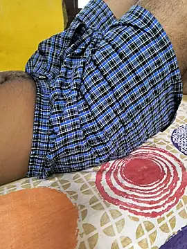 Snapshot of pinkdickmallu chatting on 05/13/26, 12:57 pinkdickmallu online show from 05/13/26, 12:57