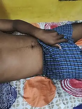 Snapshot of pinkdickmallu chatting on 05/19/26, 01:28 pinkdickmallu online show from 05/19/26, 01:28