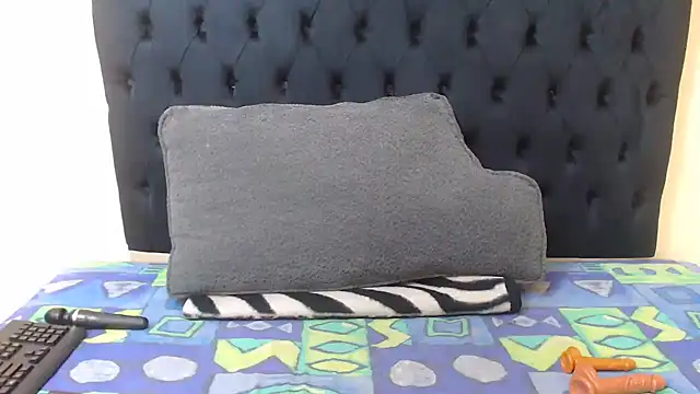 SexiestChoc online show from 05/13/26, 01:36