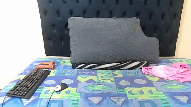 SexiestChoc online show from 05/13/26, 11:00