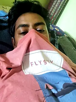 Snapshot of chacoboy01 chatting on 04/02/26, 06:33 chacoboy01 online show from 04/02/26, 06:33