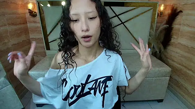 abby  r online show from 06/25/26, 01:04
