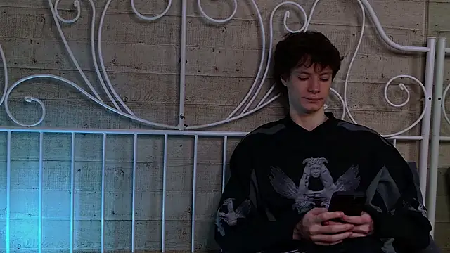 EdwardHogan online show from 04/02/26, 05:10