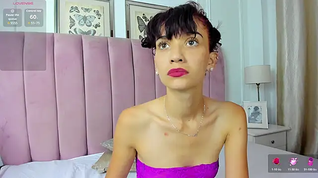 Snapshot of Alexa_fox669 chatting on 05/23/26, 01:37 Alexa fox669 online show from 05/23/26, 01:37