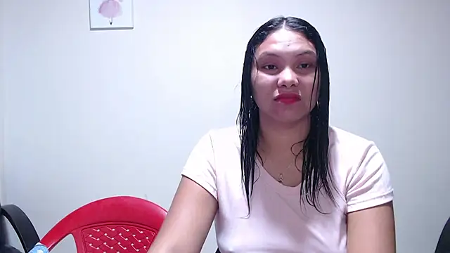 Snapshot of juliachannelhot chatting on 04/25/26, 10:40 juliachannelhot online show from 04/25/26, 10:40