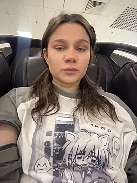 LilMisa online show from 04/07/26, 09:32