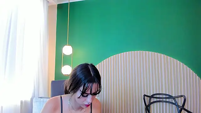 Snapshot of Alicecoule_ chatting on 05/28/26, 11:51 Alicecoule online show from 05/28/26, 11:51