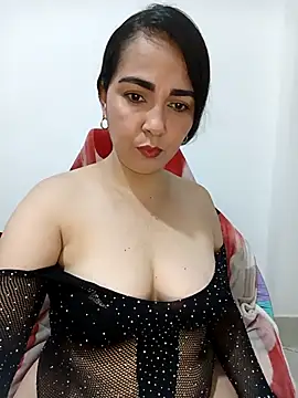 Emily Divi69 online show from 05/02/26, 10:48