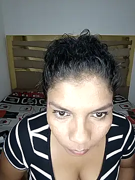 madamdesirem online show from 05/06/26, 12:41