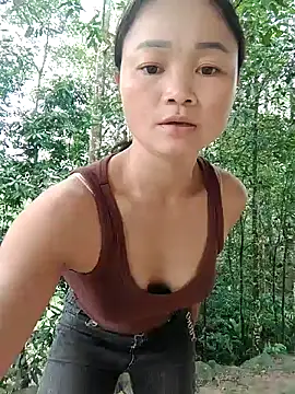 Tieuvy122 online show from 05/19/26, 01:56