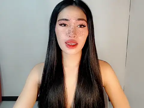 urasiankylie online show from 04/21/26, 04:56