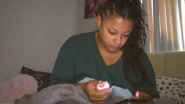 madzbailey online show from 07/14/26, 12:55
