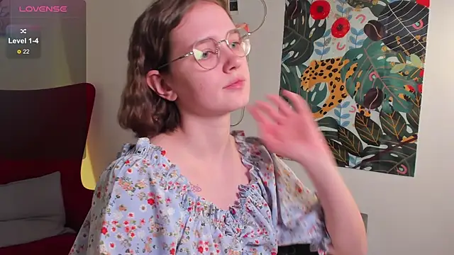 Mia Moone online show from 04/04/26, 02:47