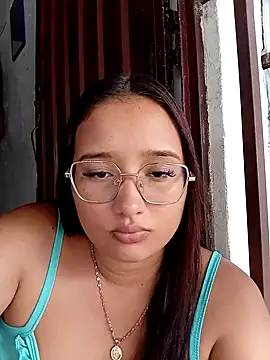 Snapshot of naughty_girl_hot_ chatting on 04/17/26, 08:12 naughty girl hot online show from 04/17/26, 08:12