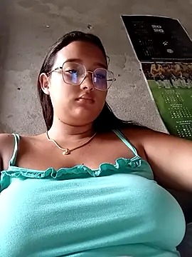 Snapshot of naughty_girl_hot_ chatting on 04/22/26, 12:07 naughty girl hot online show from 04/22/26, 12:07