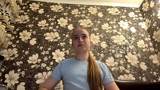 Snapshot of SabinaHaggen chatting on 05/19/26, 05:52 SabinaHaggen online show from 05/19/26, 05:52