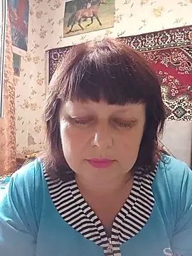 Snapshot of AuroKaria chatting on 06/11/26, 01:31 AuroKaria online show from 06/11/26, 01:31