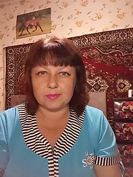 Snapshot of AuroKaria chatting on 06/12/26, 04:17 AuroKaria online show from 06/12/26, 04:17