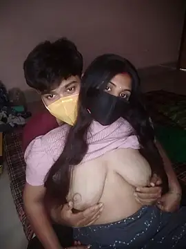 SURAJSAVITA online show from 04/04/26, 06:22