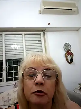 MatureElegantWidow online show from 04/05/26, 01:58