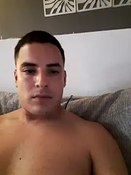 Snapshot of tomasF7 chatting on 04/03/26, 01:36 tomasF7 online show from 04/03/26, 01:36