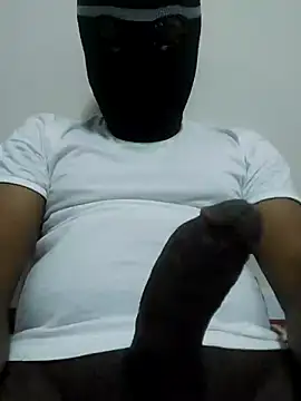 Snapshot of hamy_90 chatting on 04/12/26, 02:33 hamy 90 online show from 04/12/26, 02:33
